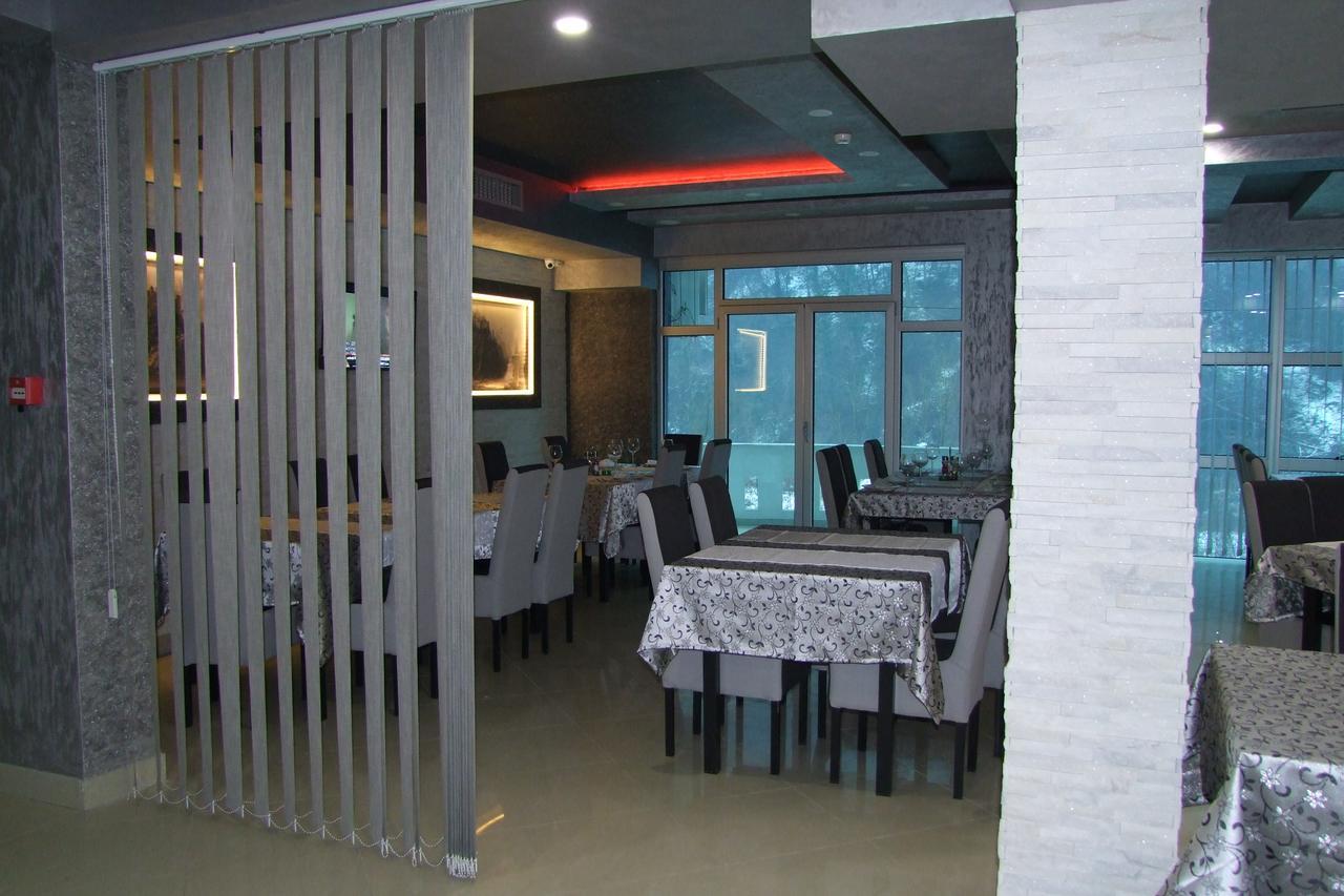 B&B Hisar International Prijepolje Buitenkant foto