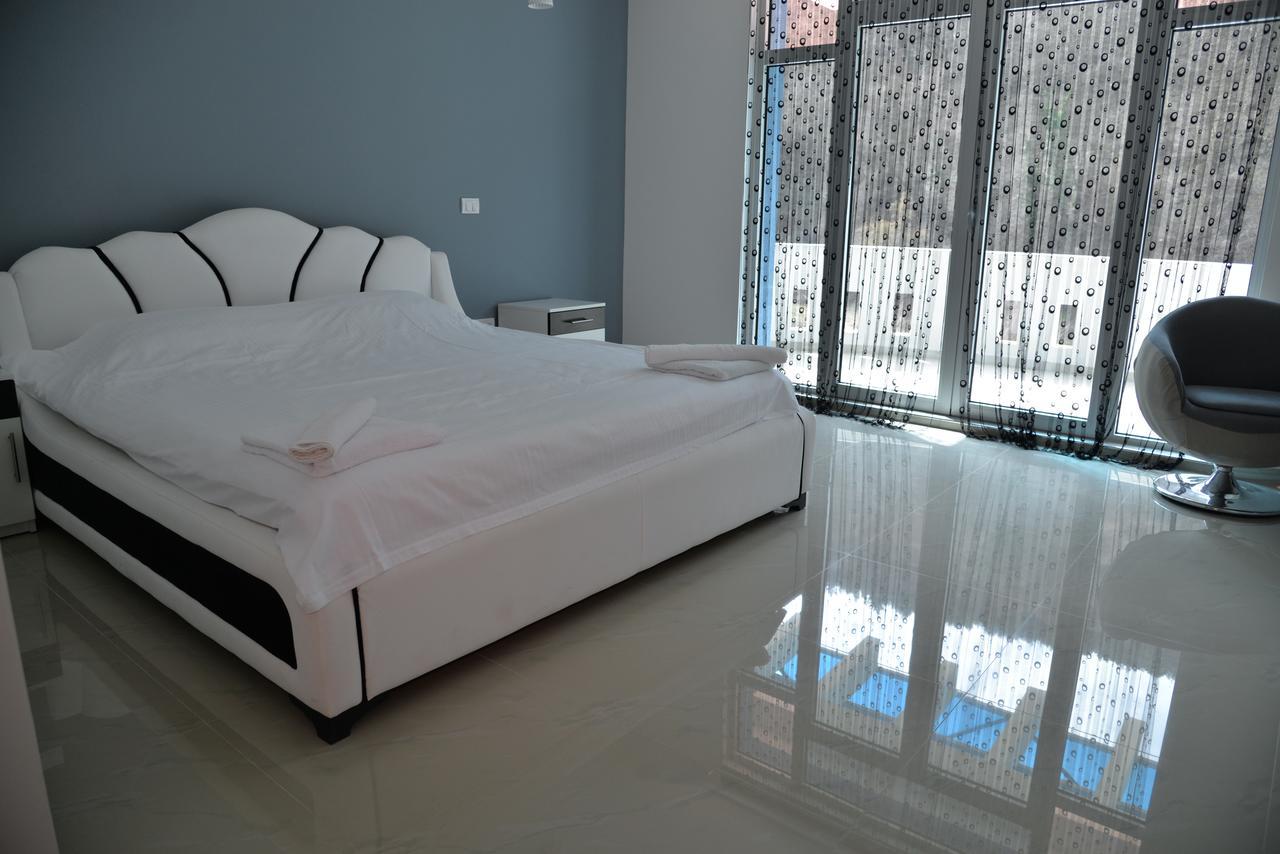 B&B Hisar International Prijepolje Buitenkant foto